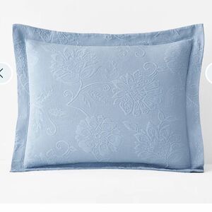 The Company Store Putnam Cotton Matelassé Shams (2), King. Corn Flower Blue. NWT